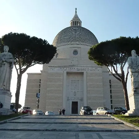 Elegant Comfy Three-rooms In Eur With Parking Rom