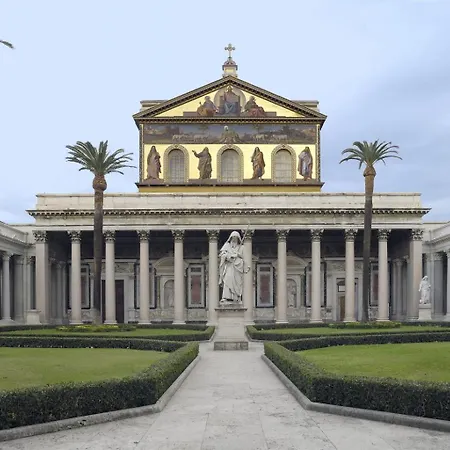 Elegant Comfy Three-rooms In Eur With Parking Lägenhet