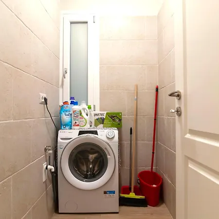 Elegant Comfy Three-rooms In Eur With Parking