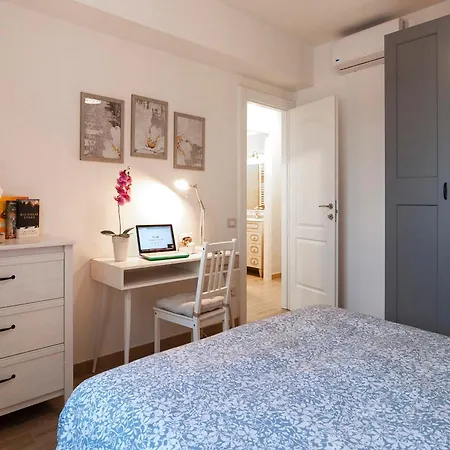Elegant Comfy Three-rooms In Eur With Parking Rom