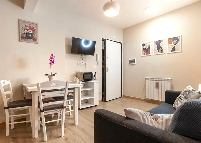 Elegant Comfy Three-rooms In Eur With Parking *