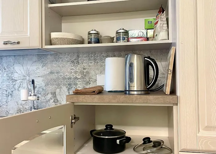 Elegant Comfy Three-rooms In Eur With Parking Апартаменты *