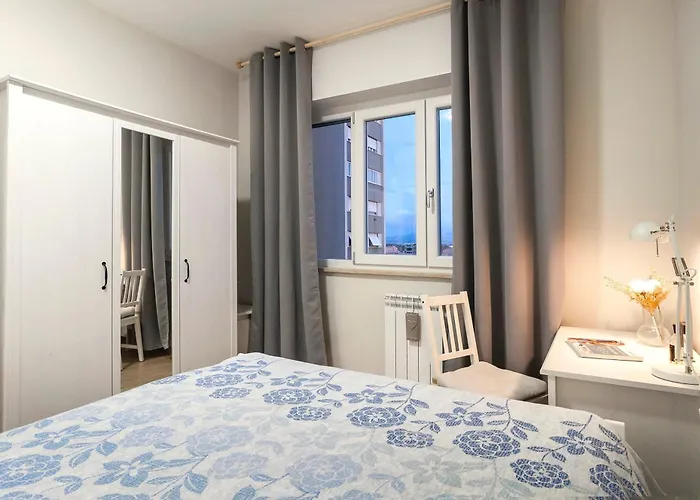 Elegant Comfy Three-rooms In Eur With Parking * Рим